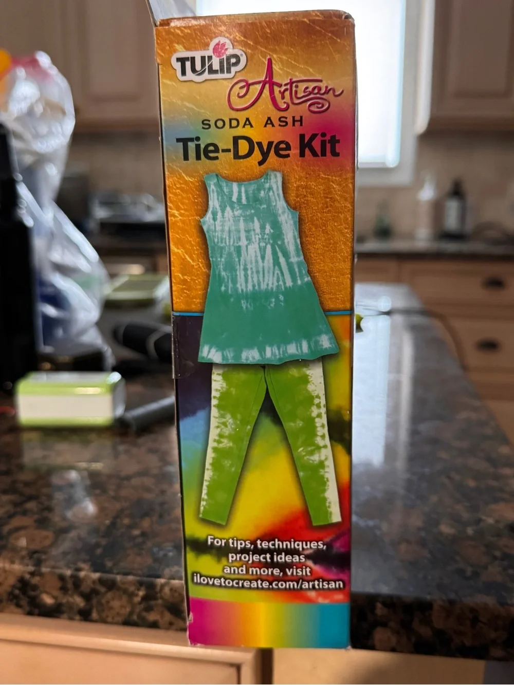 Artisan Soda Ash Tie-Dye Kit - Multicolor
